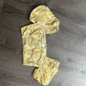 Vestique Mustard Leaf Print Top